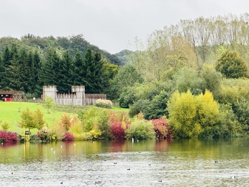 英国伦敦一日游：利兹城堡+坎特伯雷大教堂+多佛白崖+格林威治游船（周一/四中文）