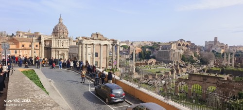 米兰、比萨、罗马