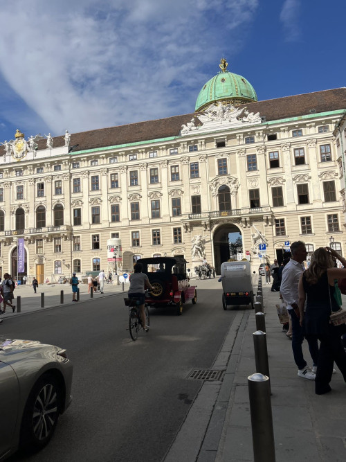 【经典热卖】访新怀旧看东欧-捷斯匈奥德法 6国9日之旅