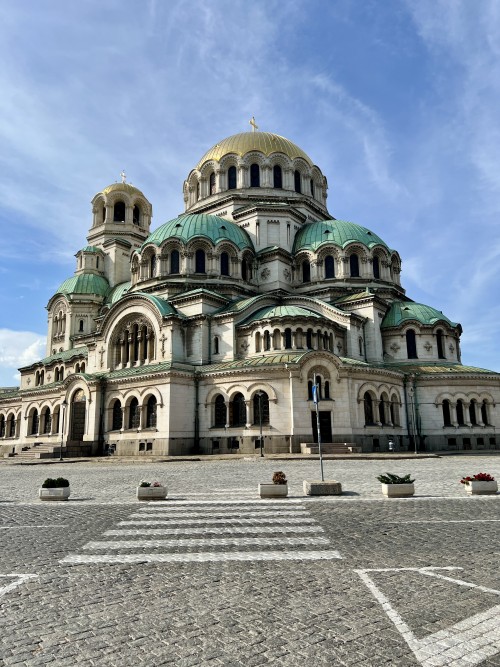 罗马尼亚-蒂米什瓦拉， 锡比屋，锡纳亚. 保加利亚- 索菲亚. 塞尔维亚- 尼斯，貝尔格莱德