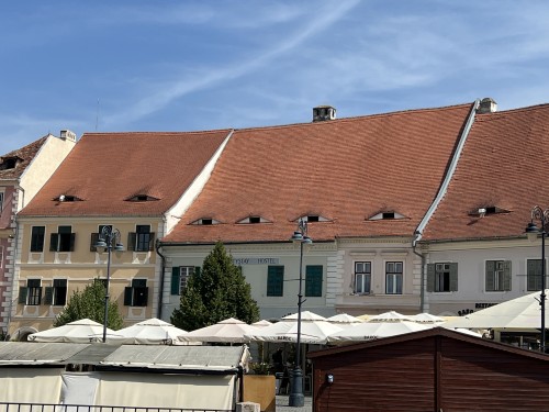 罗马尼亚-蒂米什瓦拉， 锡比屋，锡纳亚. 保加利亚- 索菲亚. 塞尔维亚- 尼斯，貝尔格莱德