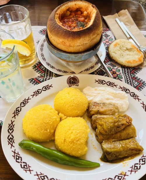 罗马尼亚-蒂米什瓦拉， 锡比屋，锡纳亚. 保加利亚- 索菲亚. 塞尔维亚- 尼斯，貝尔格莱德