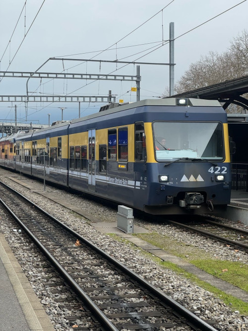 【经典热卖】【奇峰湖泊，亲近自然】法瑞双国，金色快车之旅