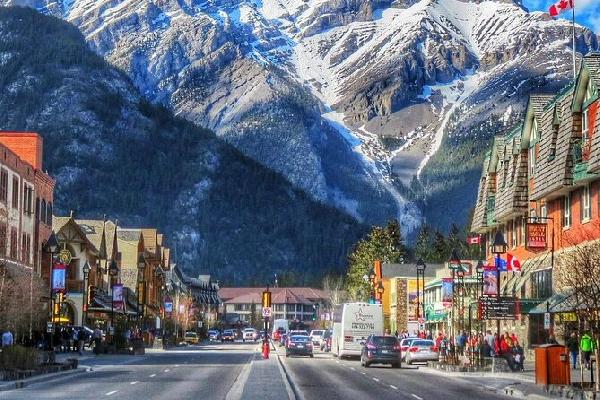 加拿大西部落基山一日游|2大国家公园：班夫路易斯湖+库特尼大理石峡谷（卡尔加里/坎莫尔/班夫出发）【冬季限定】