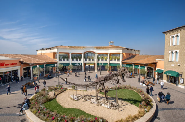 罗马Castel Romano Outlet购物套票(含接驳巴士+额外9折+5€餐饮礼券)