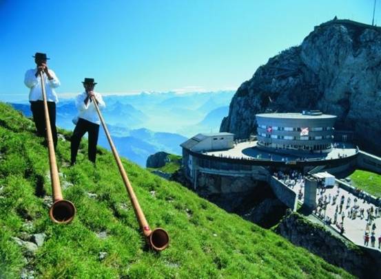 皮拉图斯山一日游（苏黎世往返）