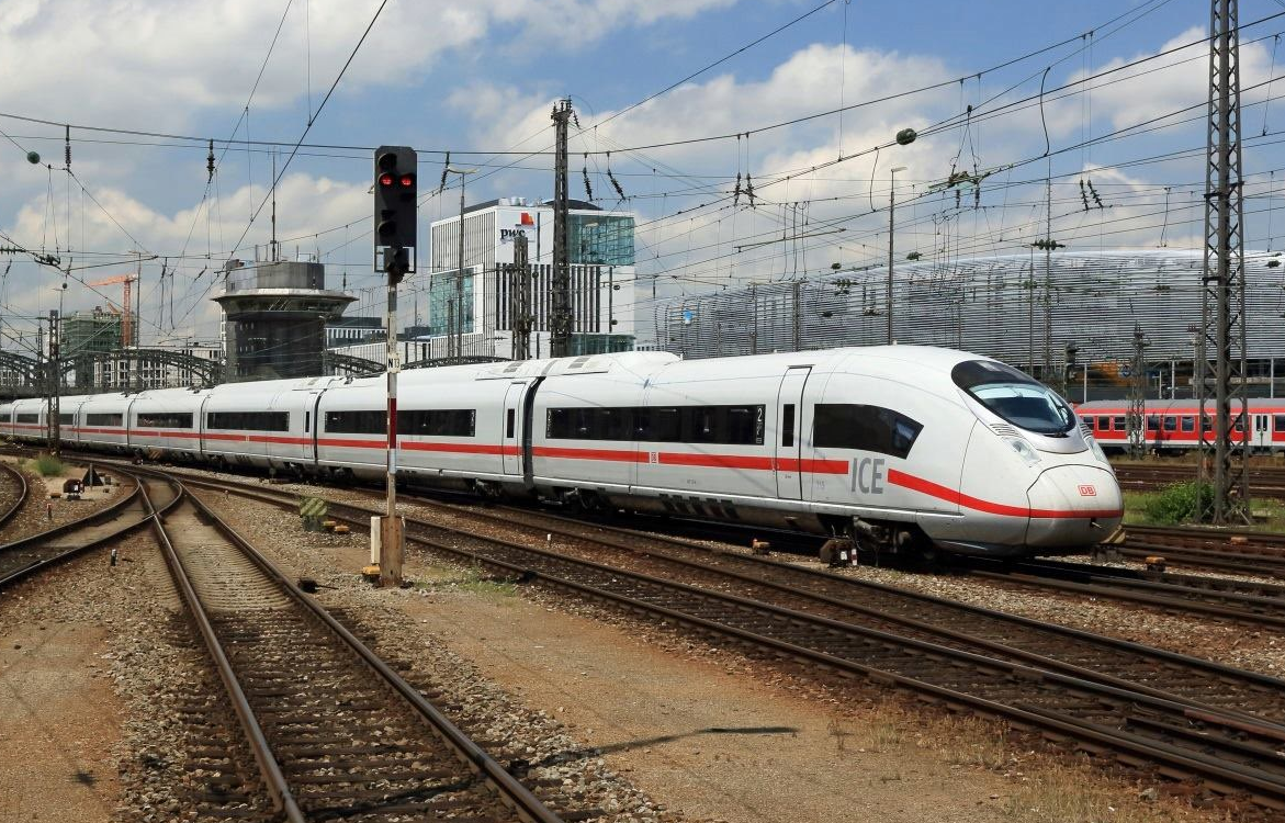 法兰克福-汉堡点对点火车票