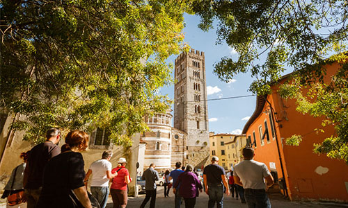 比萨与卢卡一日游（佛罗伦萨出发）（2人起订）