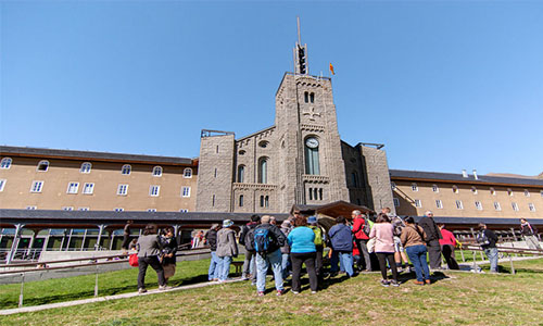 比利牛斯山一日游 (巴塞罗那出发)